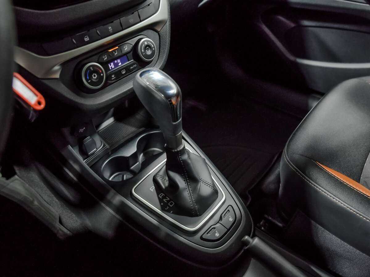 Купить Lada (ВАЗ) Vesta SW Cross, 2020, 37 532 км, фото №11