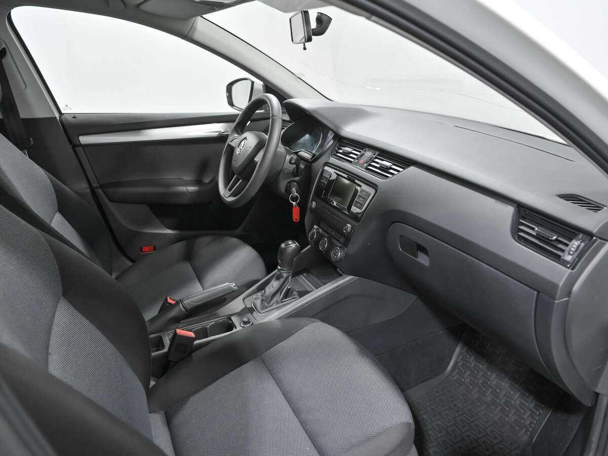 Купить Skoda Octavia, 2016, 196 583 км, фото №7