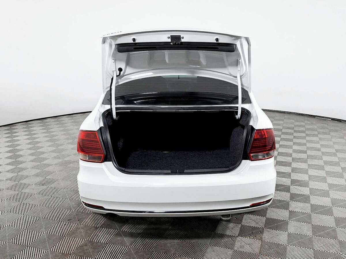Купить Volkswagen Polo, 2019, 117 750 км, фото №10