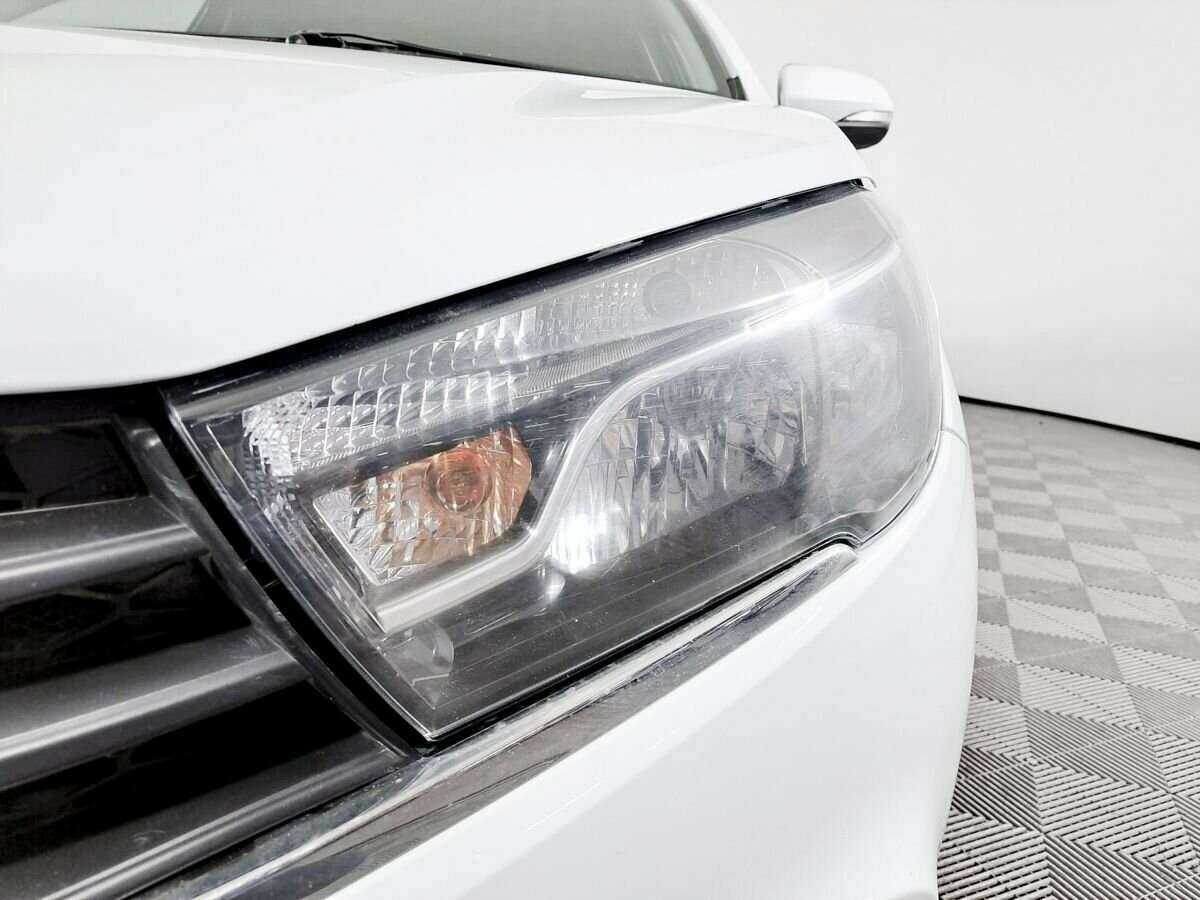 Купить Lada (ВАЗ) Vesta, 2019, 70 350 км, фото №15