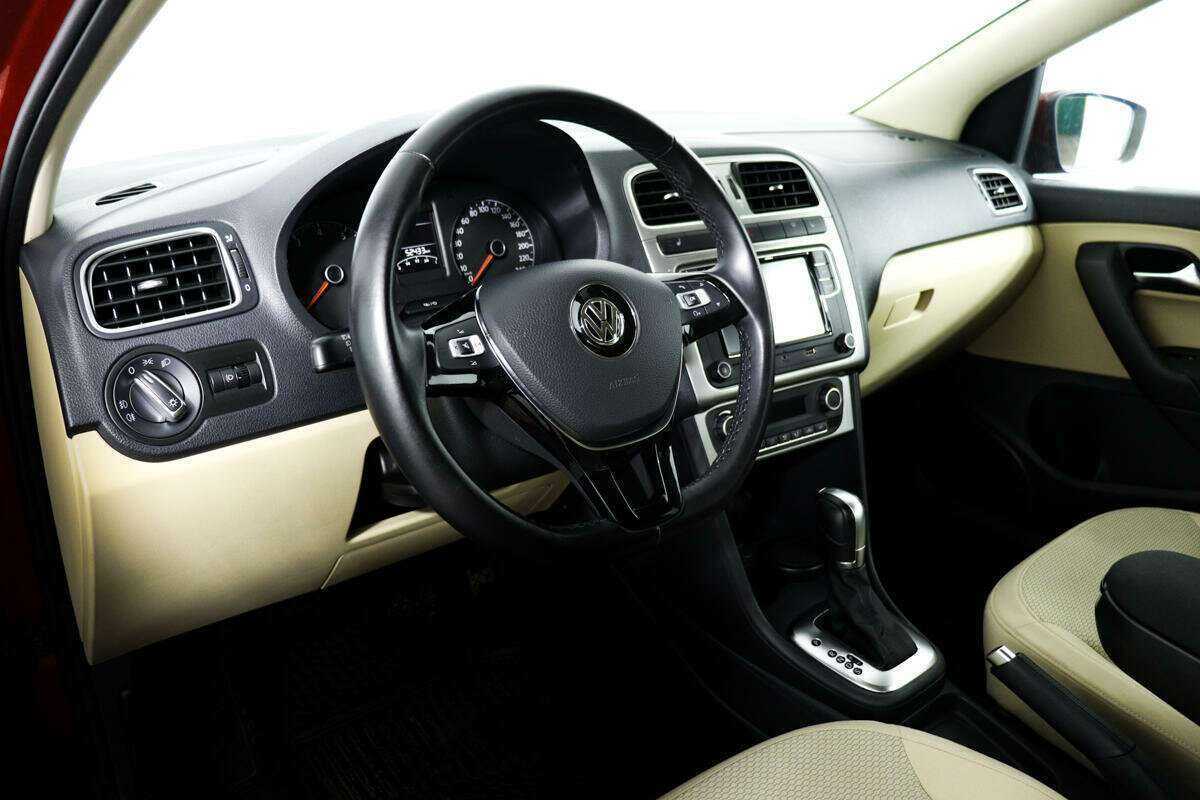 Купить Volkswagen Polo, 2018, 52 000 км, фото №13