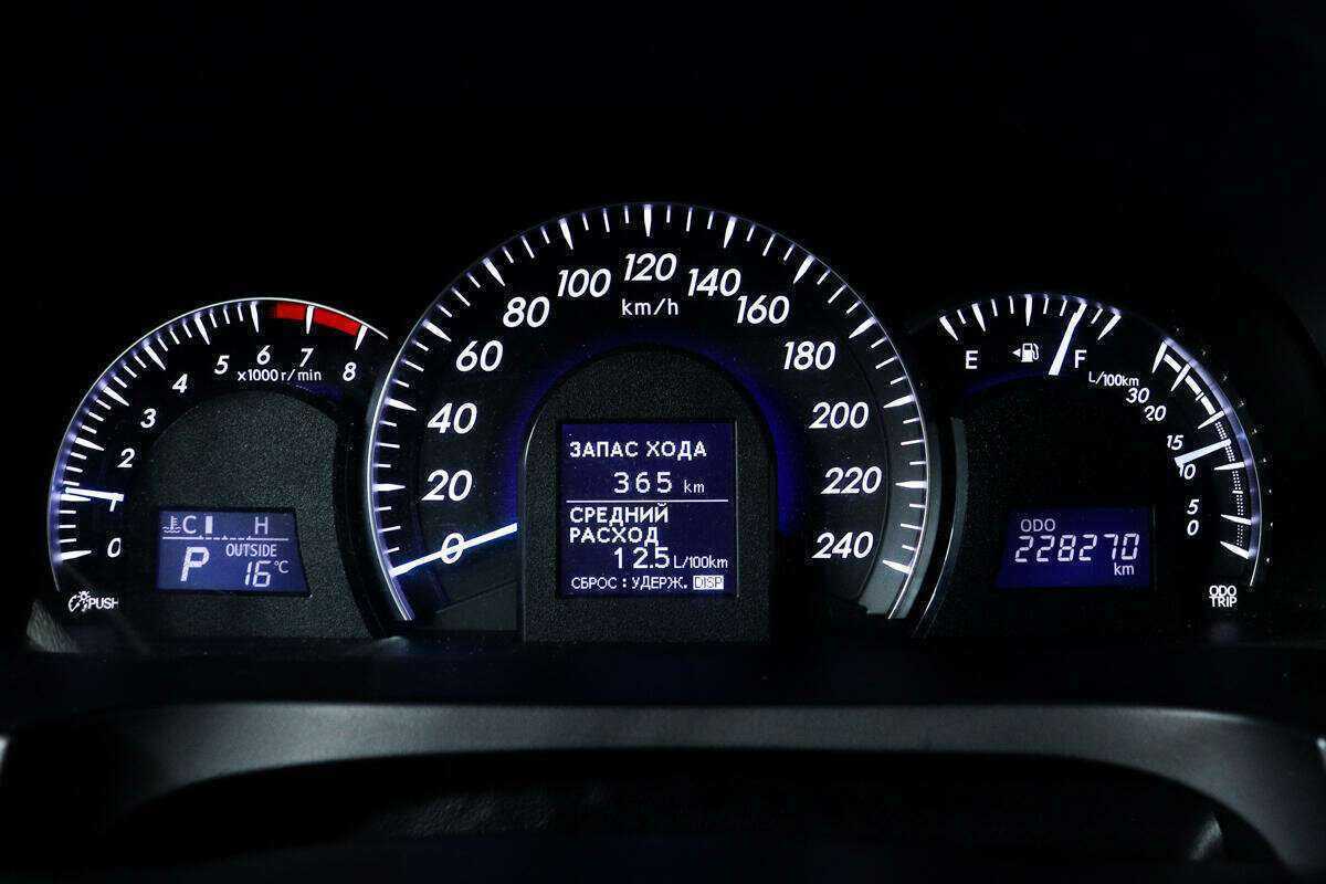 Купить Toyota Camry, 2012, 228 268 км, фото №10