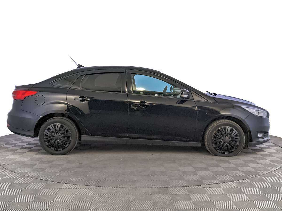 Купить Ford Focus, 2017, 111 000 км, фото №4