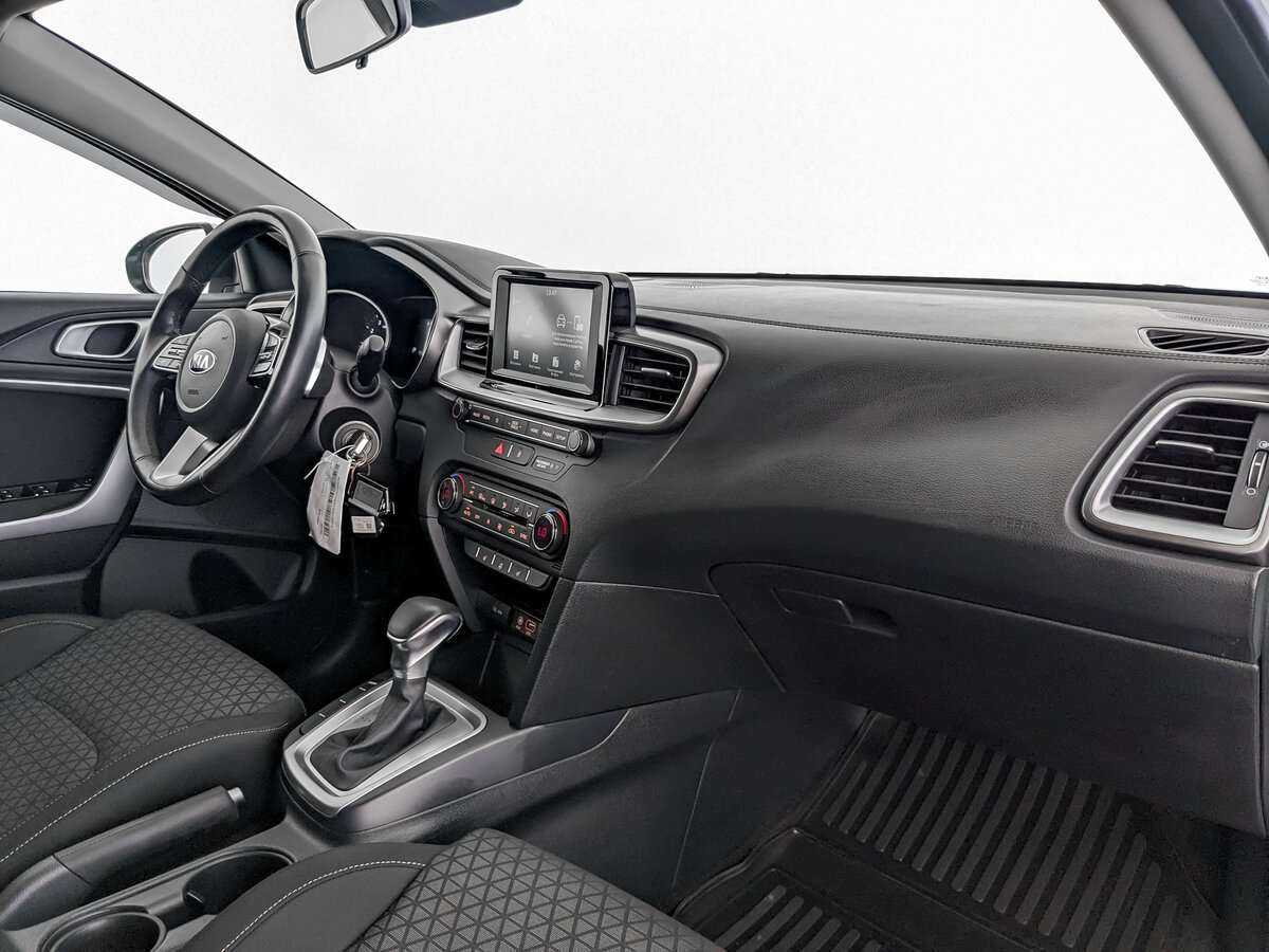 Купить Kia Ceed, 2018, 86 083 км, фото №9