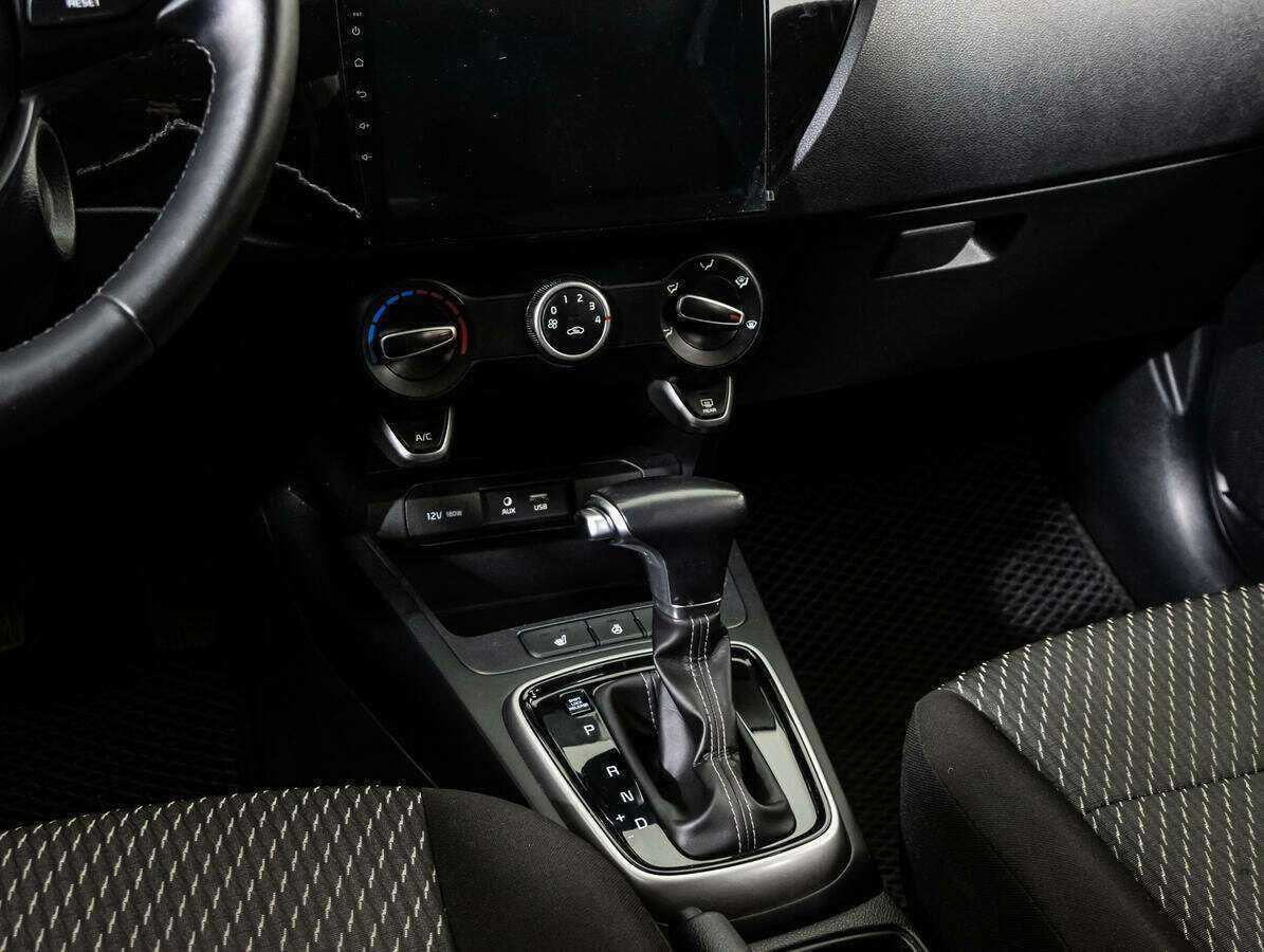 Купить Kia Rio, 2019, 77 000 км, фото №13