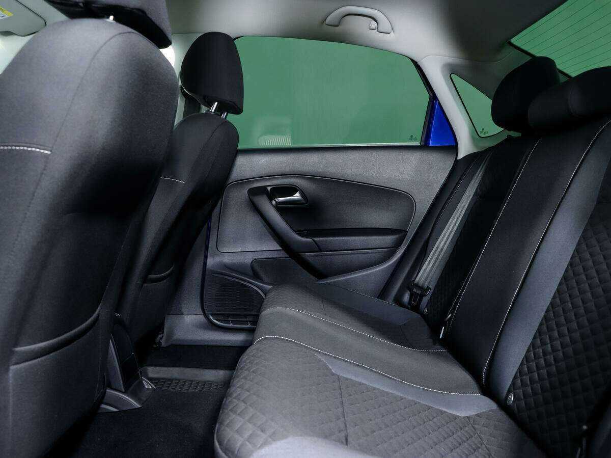 Купить Volkswagen Polo, 2018, 102 200 км, фото №9