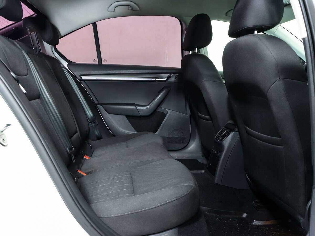 Купить Skoda Octavia, 2017, 153 587 км, фото №14