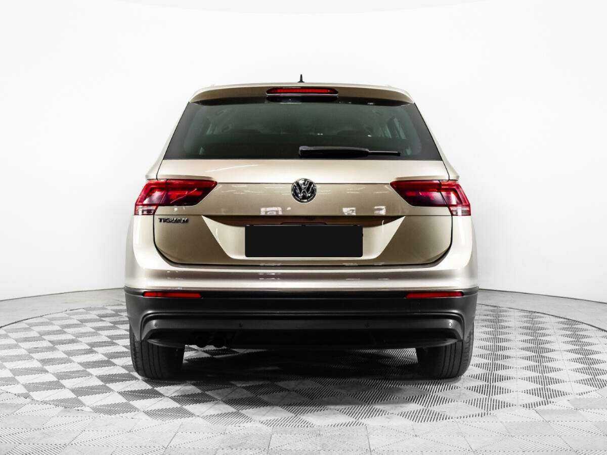 Купить Volkswagen Tiguan L, 2018, 111 982 км, фото №5