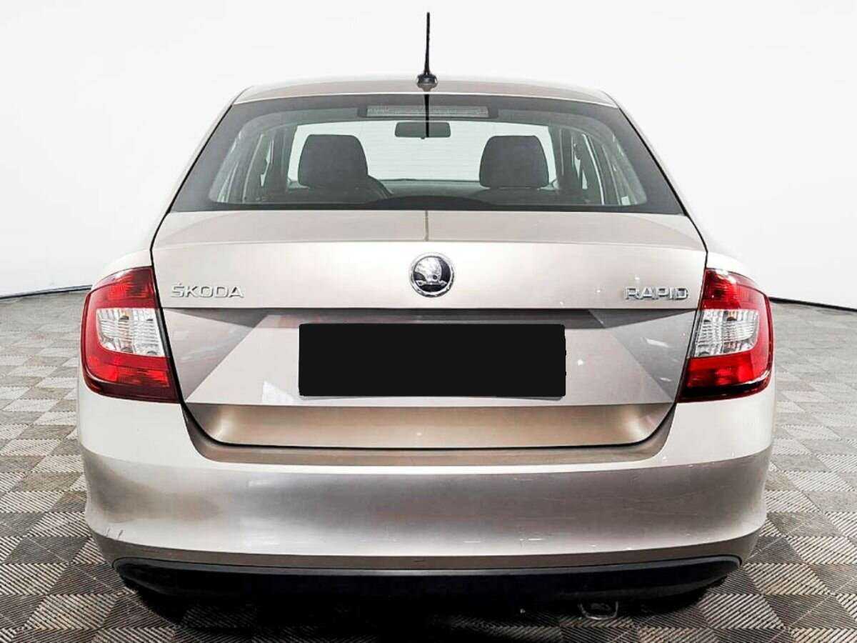Купить Skoda Rapid, 2018, 141 500 км, фото №5