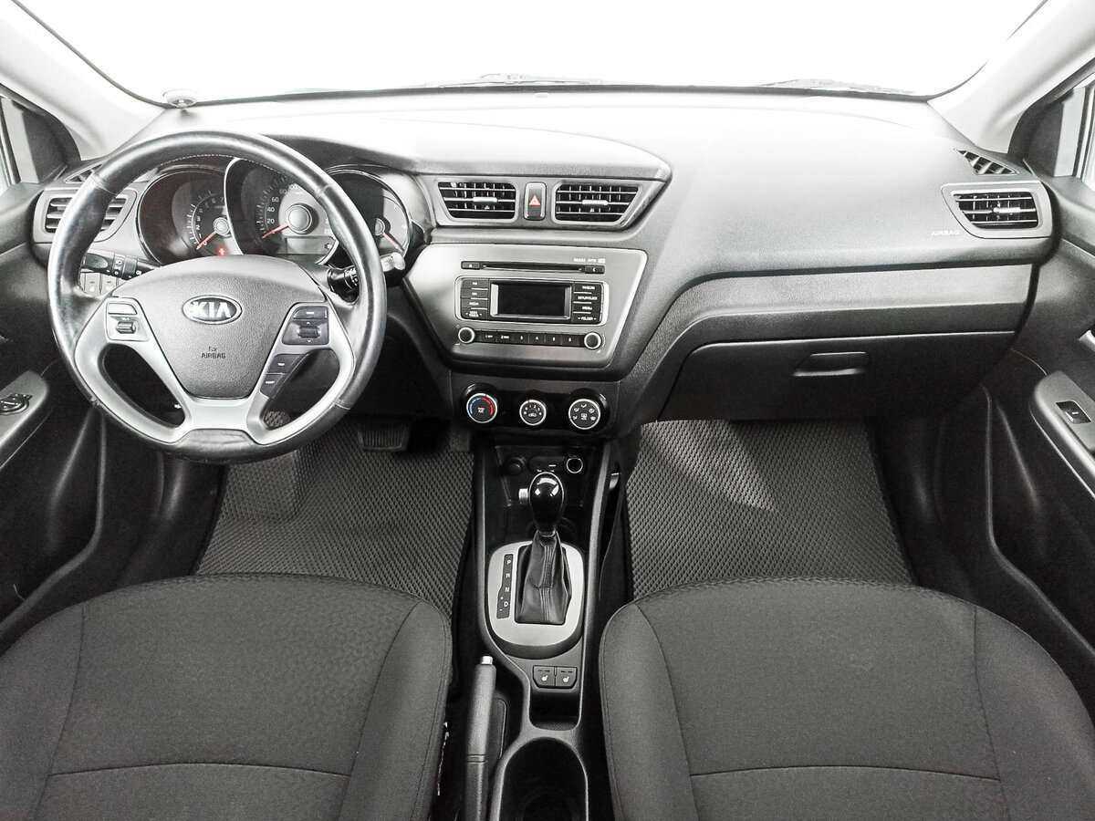 Купить Kia Rio, 2017, 127 733 км, фото №12