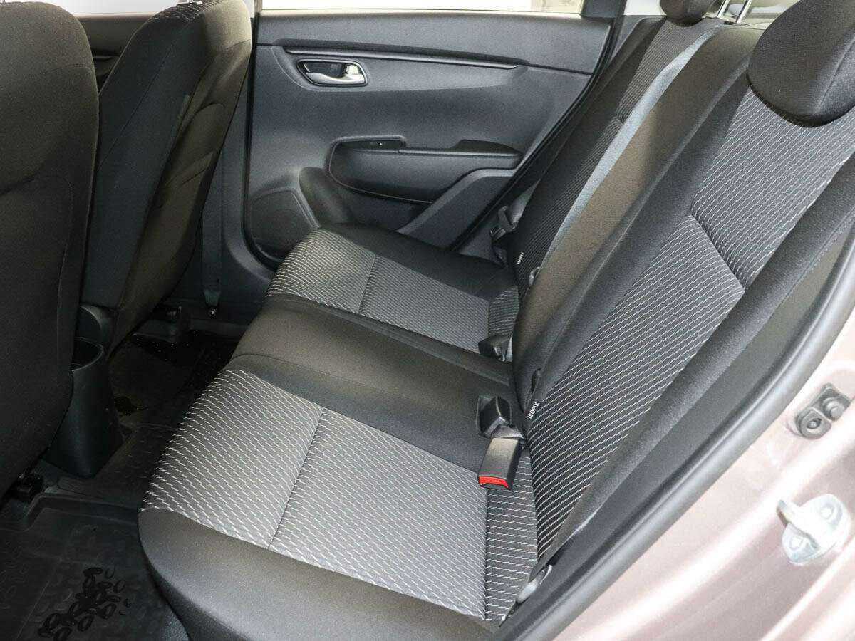 Купить Kia Rio, 2018, 64 773 км, фото №9