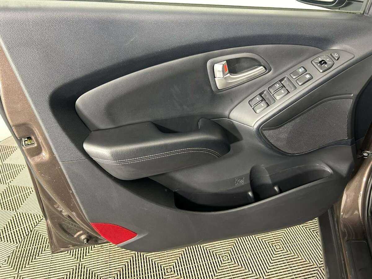 Купить Hyundai ix35, 2013, 163 000 км, фото №8