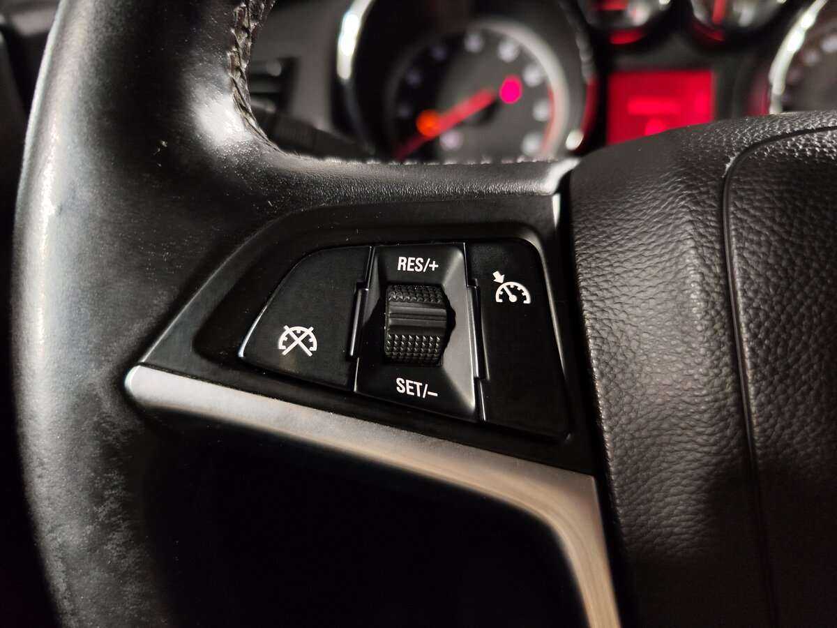 Купить Opel Astra, 2012, 220 000 км, фото №10