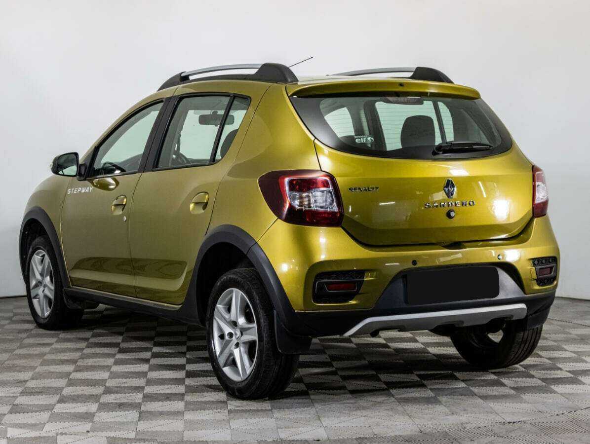 Купить Renault Sandero Stepway, 2017, 55 285 км, фото №7