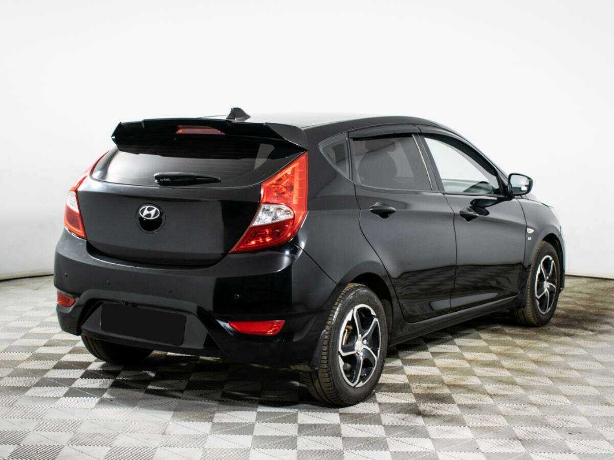 Купить Hyundai Solaris, 2012, 159 677 км, фото №4