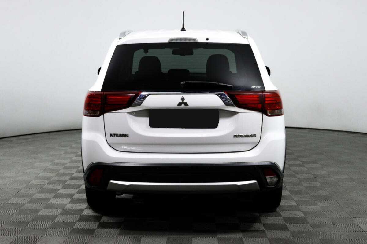 Купить Mitsubishi Outlander, 2016, 129 680 км, фото №6