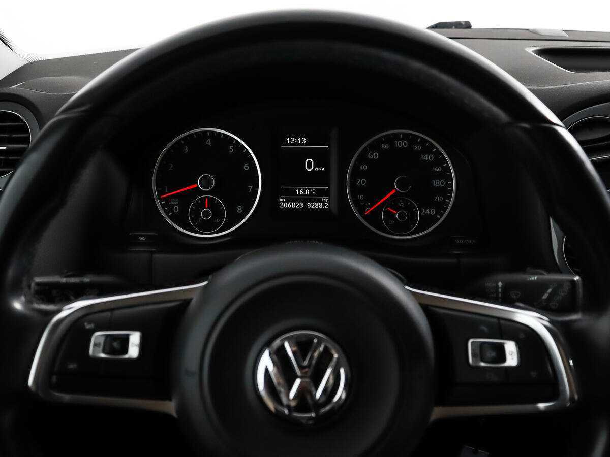 Купить Volkswagen Tiguan, 2012, 206 822 км, фото №13