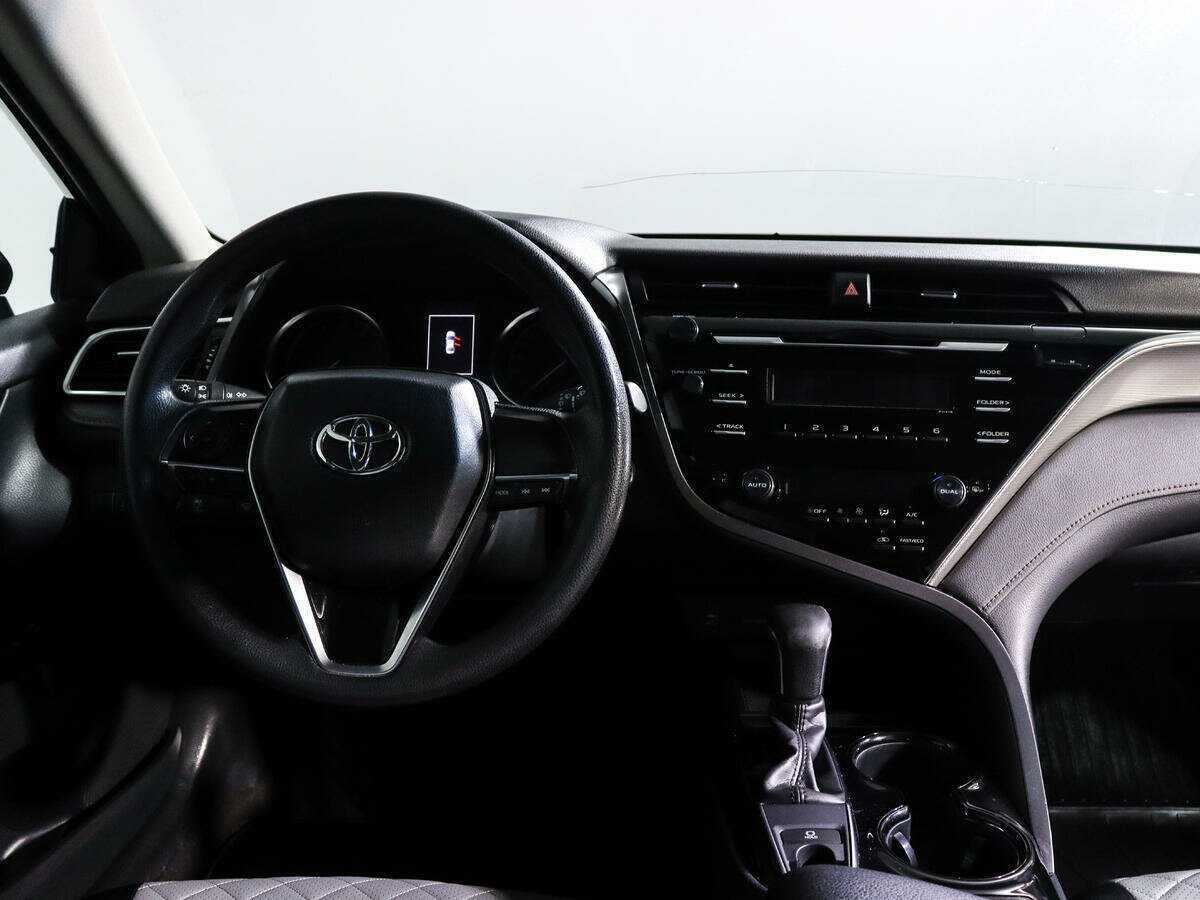 Купить Toyota Camry, 2021, 266 590 км, фото №10