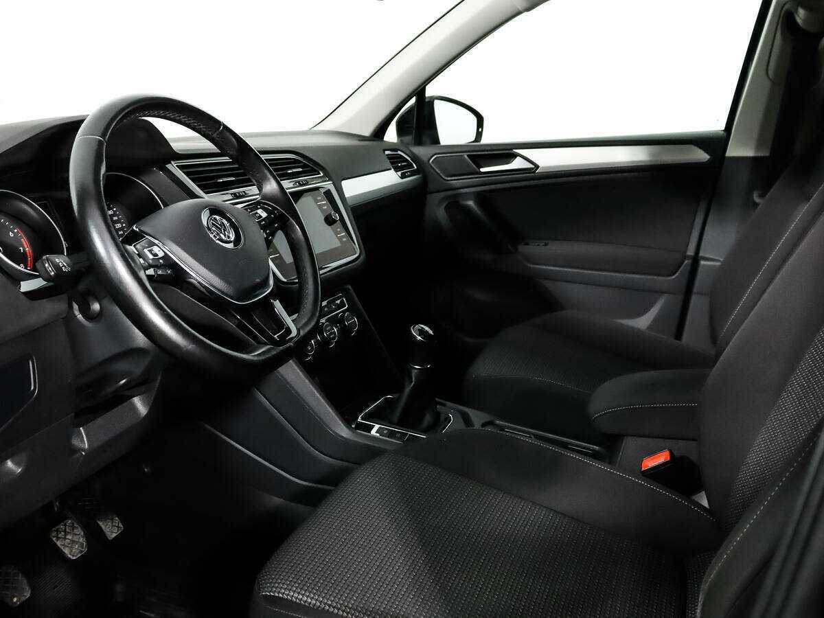 Купить Volkswagen Tiguan, 2020, 111 179 км, фото №6