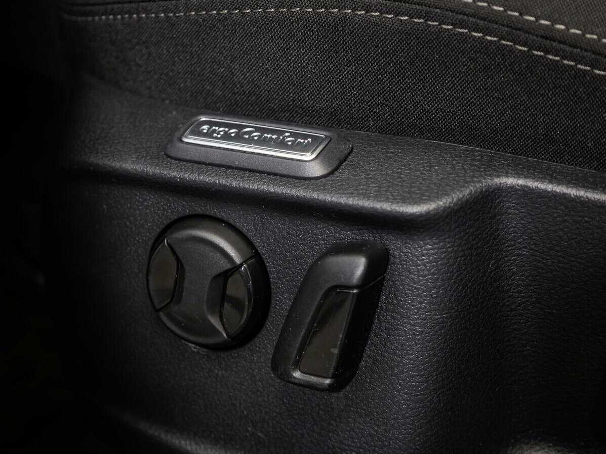 Купить Volkswagen Passat, 2016, 78 853 км, фото №16