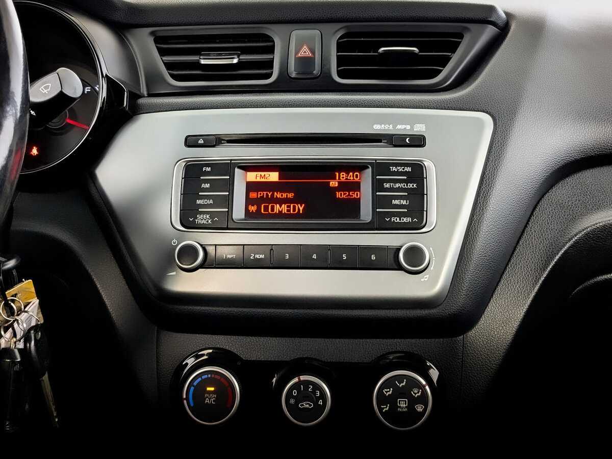 Купить Kia Rio, 2016, 111 223 км, фото №13