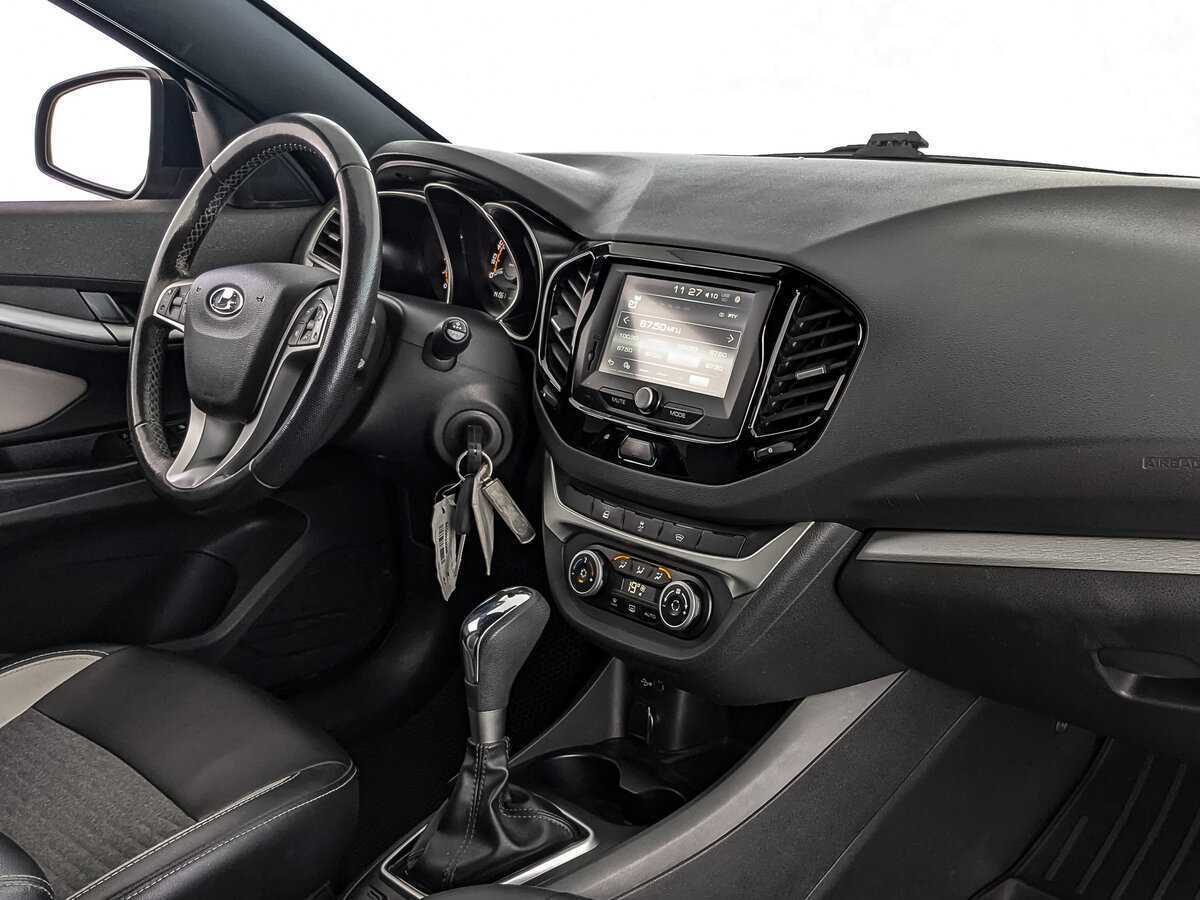 Купить Lada (ВАЗ) Vesta, 2019, 141 946 км, фото №9