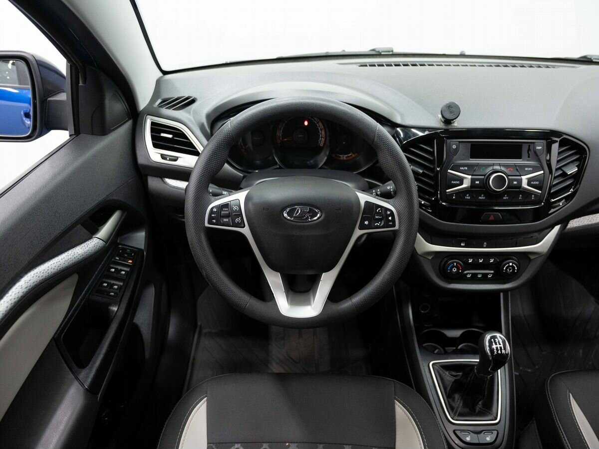 Купить Lada (ВАЗ) Vesta SW Cross, 2020, 111 156 км, фото №14