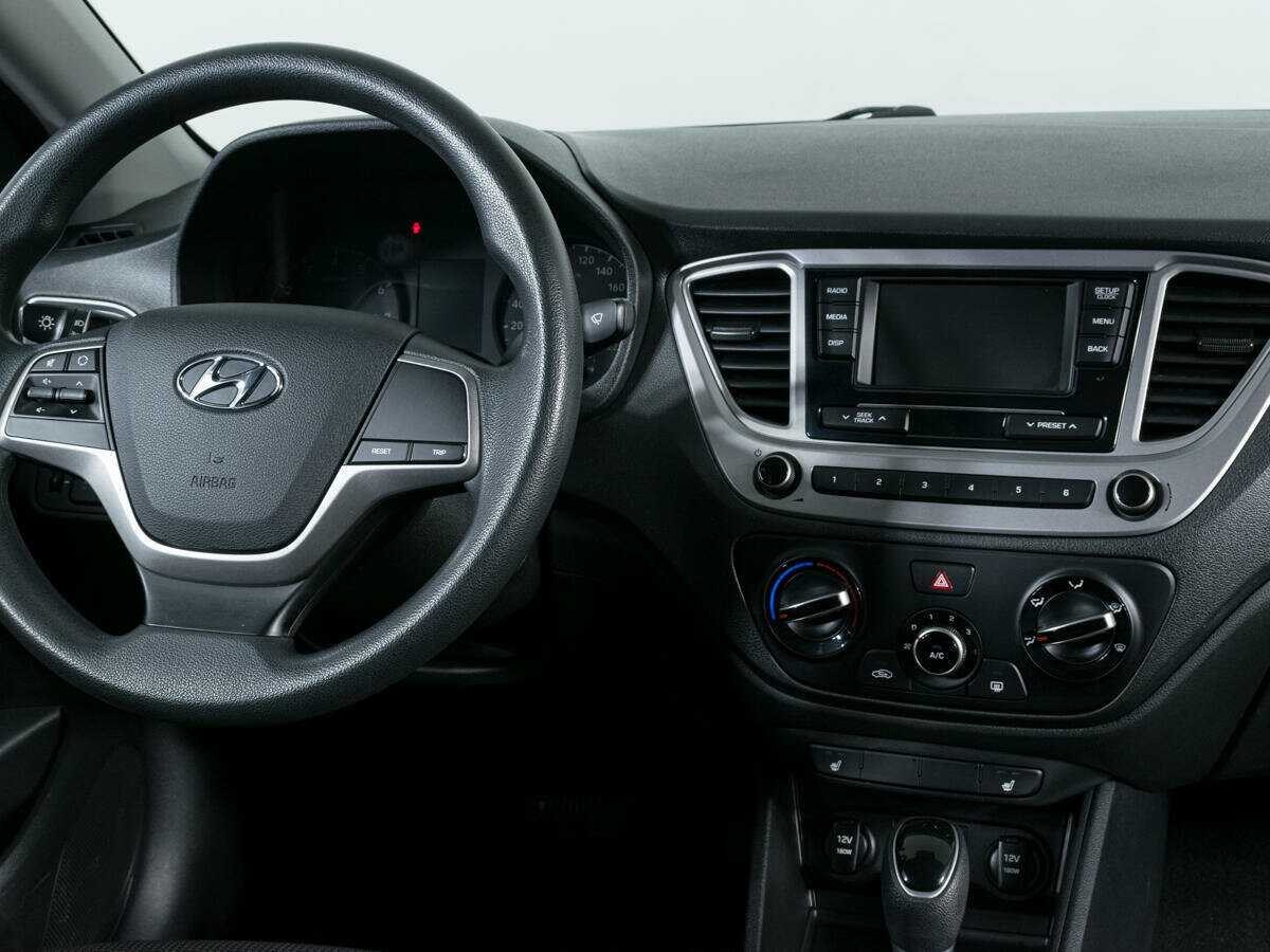 Купить Hyundai Solaris, 2019, 114 957 км, фото №9