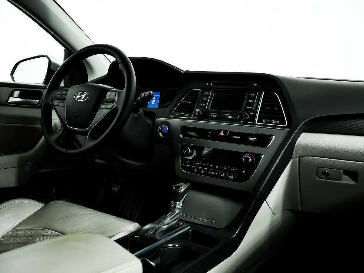Купить Hyundai Sonata, 2014, 118 294 км, фото №9