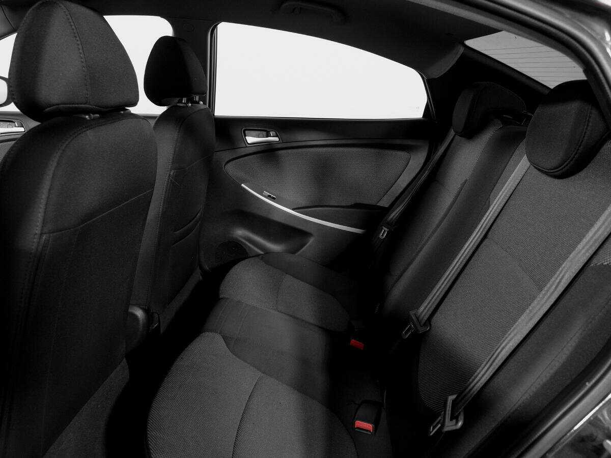 Купить Hyundai Solaris, 2014, 107 000 км, фото №10