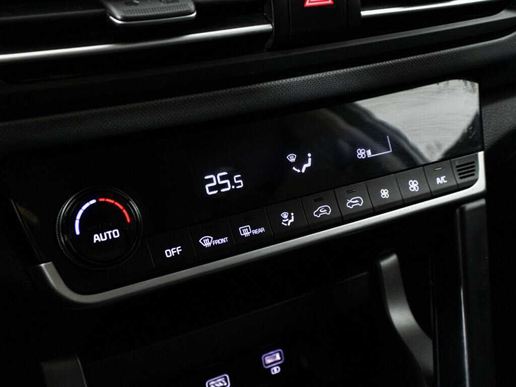 Купить Kia Seltos, 2020, 120 212 км, фото №16