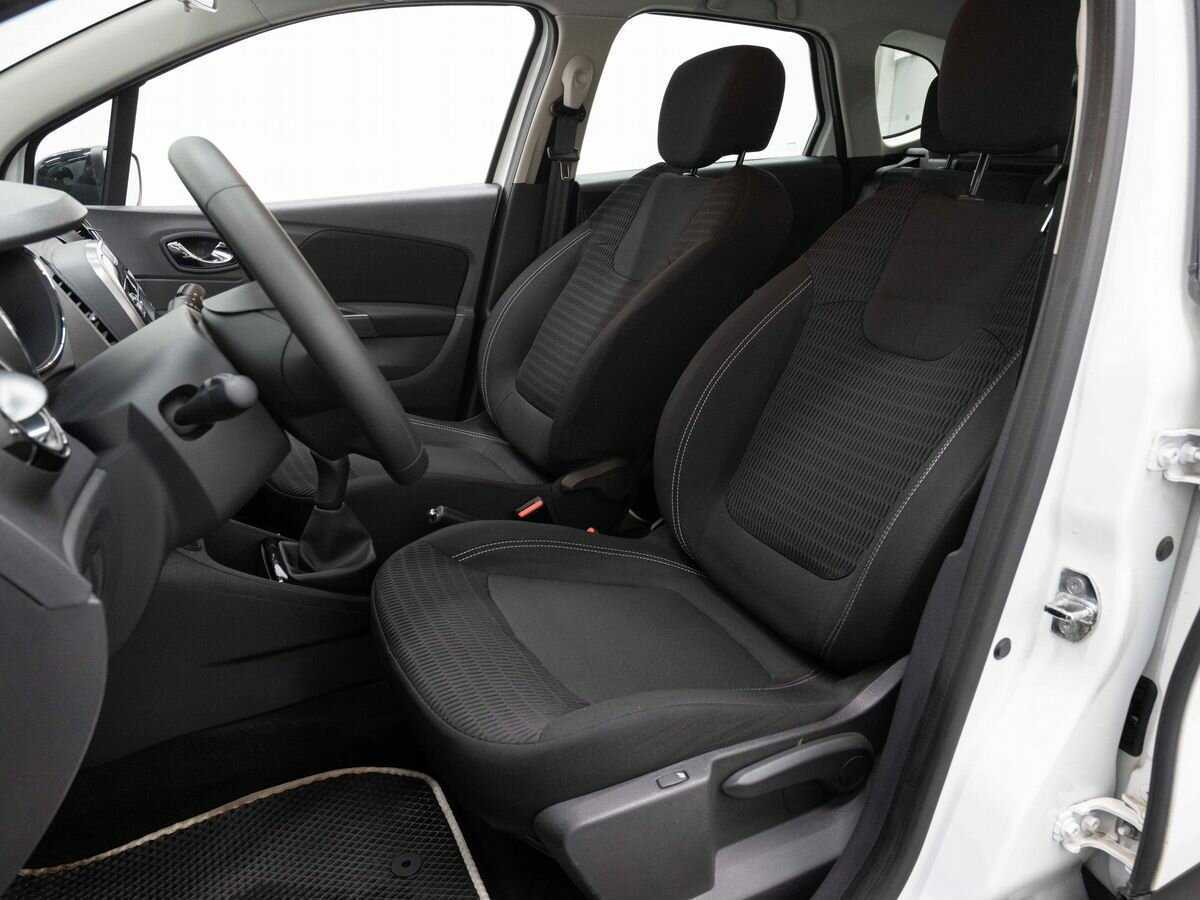 Купить Renault Kaptur, 2017, 38 213 км, фото №8