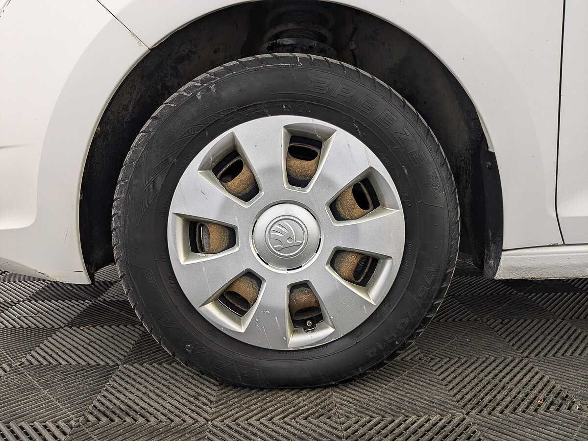 Купить Skoda Rapid, 2017, 214 528 км, фото №12