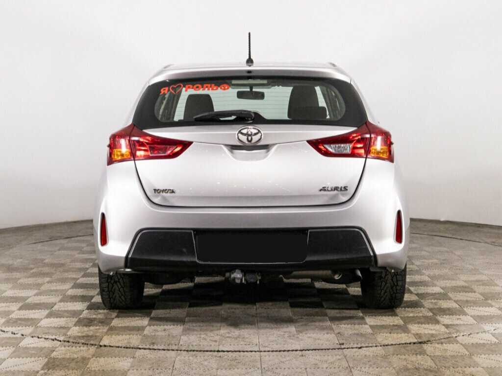 Купить Toyota Auris, 2013, 183 559 км, фото №6