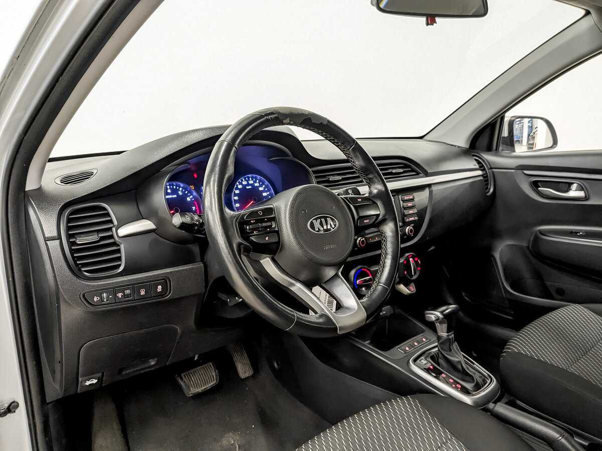 Купить Kia Rio X-Line, 2020, 186 757 км, фото №16