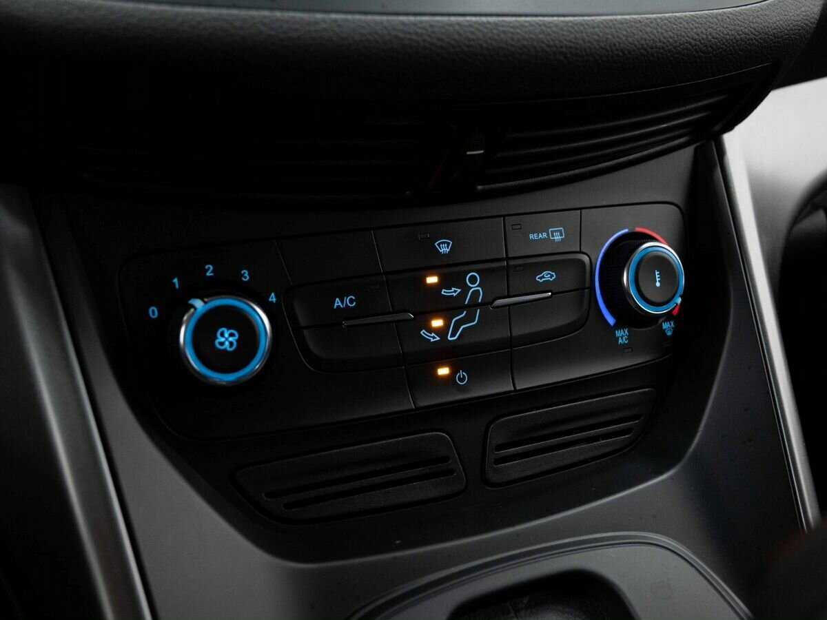 Купить Ford Kuga, 2017, 118 000 км, фото №24