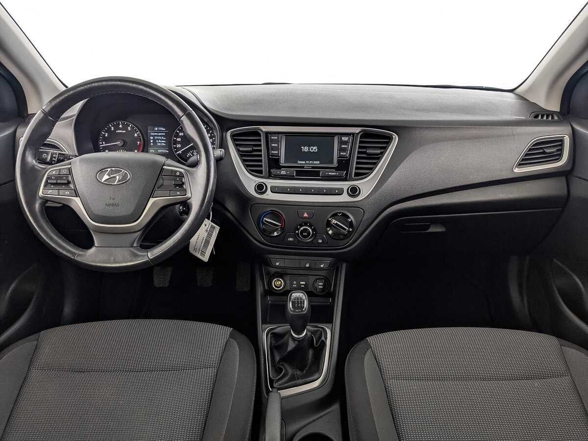 Купить Hyundai Solaris, 2017, 147 719 км, фото №12