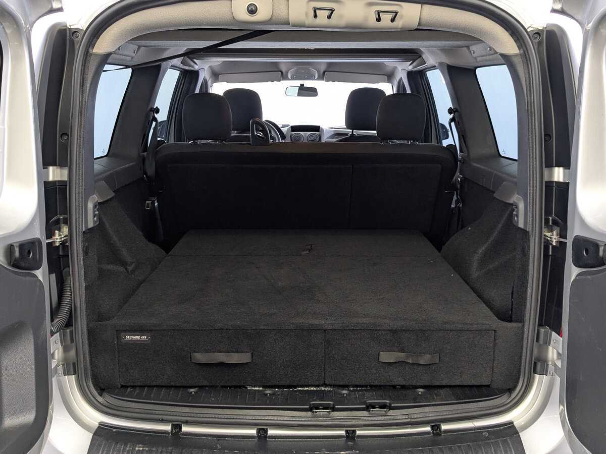 Купить Lada (ВАЗ) Largus, 2024, 13 592 км, фото №10