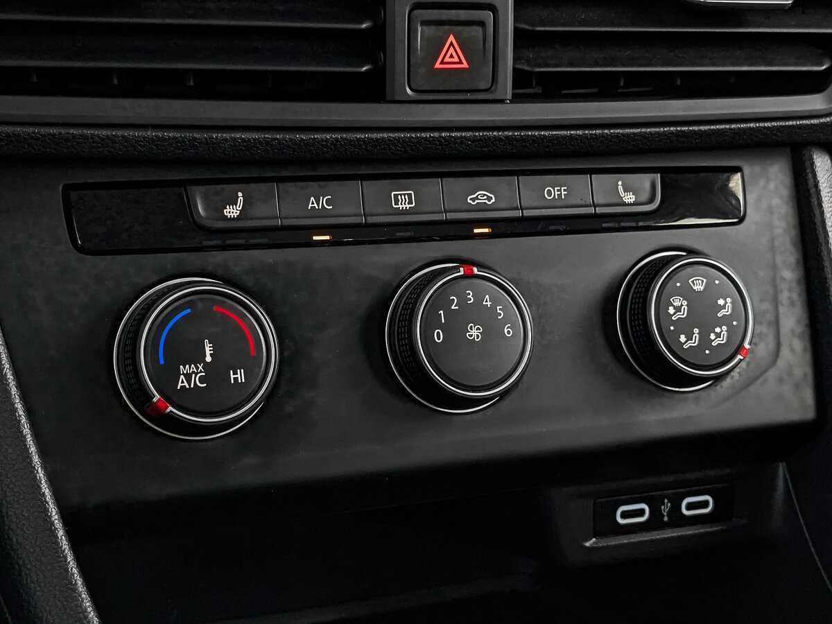 Купить Volkswagen Jetta, 2020, 53 251 км, фото №21