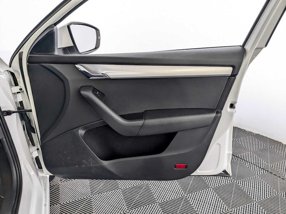 Купить Skoda Octavia, 2018, 107 473 км, фото №24