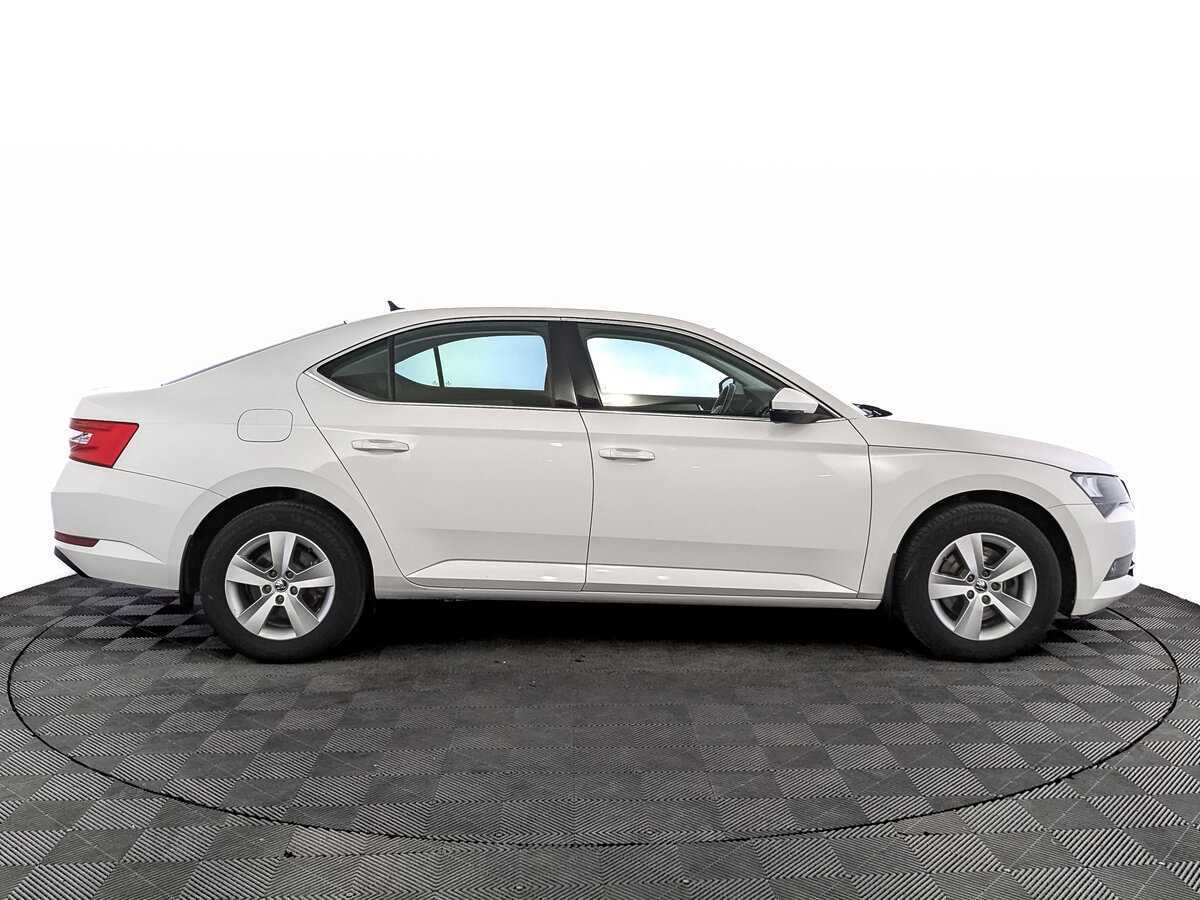 Купить Skoda Superb, 2018, 116 628 км, фото №4
