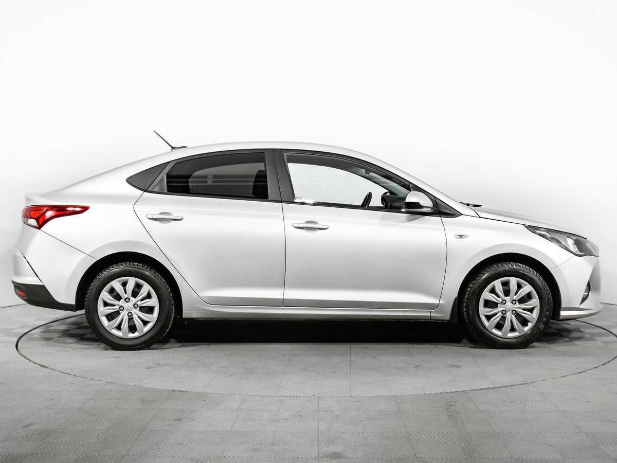 Купить Hyundai Solaris, 2021, 97 452 км, фото №4