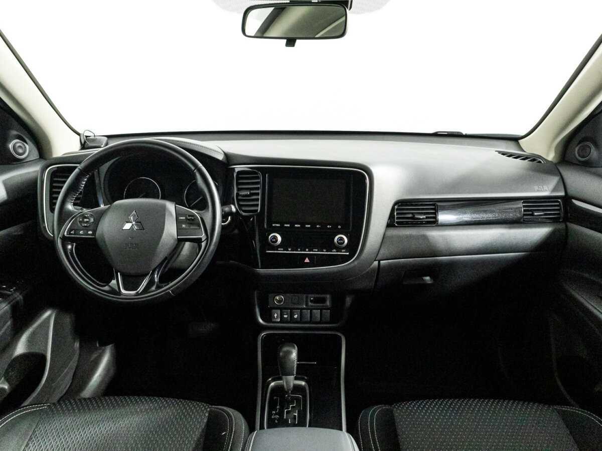 Купить Mitsubishi Outlander, 2021, 158 881 км, фото №13