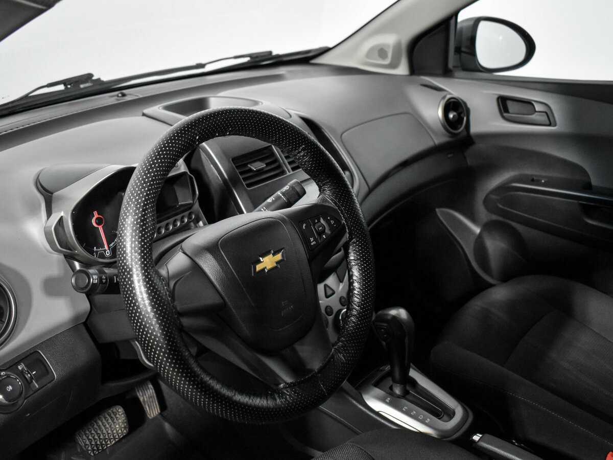 Купить Chevrolet Aveo, 2014, 236 069 км, фото №9