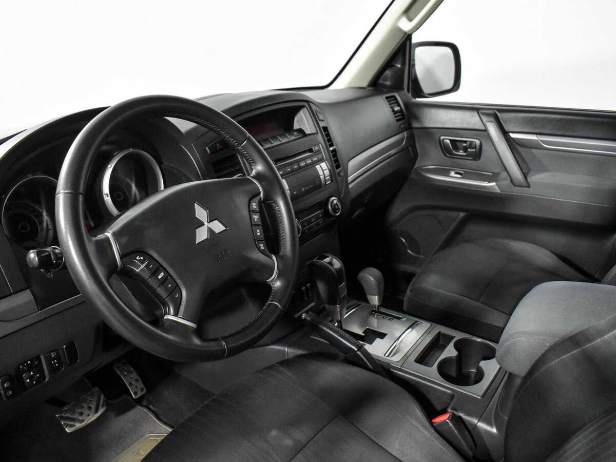Купить Mitsubishi Pajero, 2013, 233 911 км, фото №7