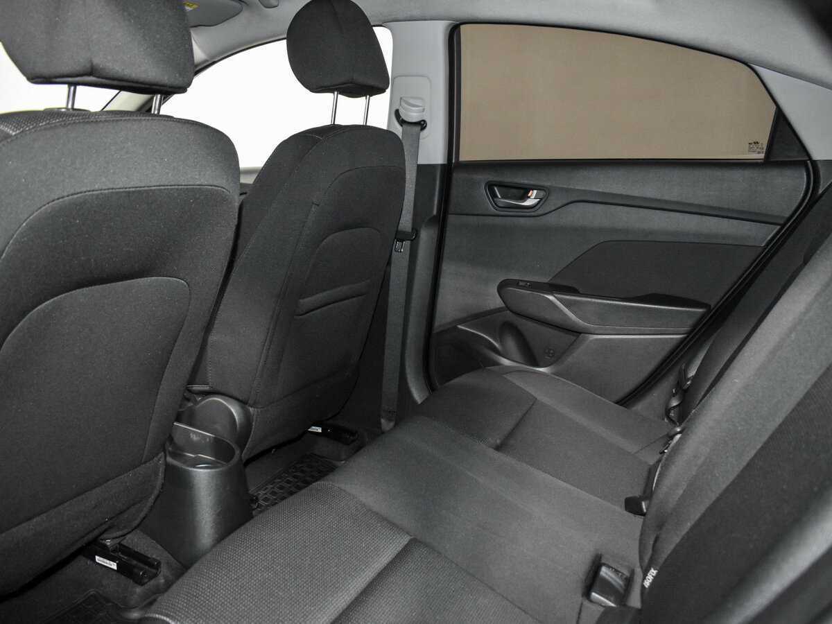 Купить Hyundai Solaris, 2019, 149 554 км, фото №12