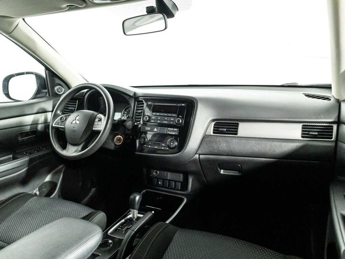 Купить Mitsubishi Outlander, 2018, 122 146 км, фото №9