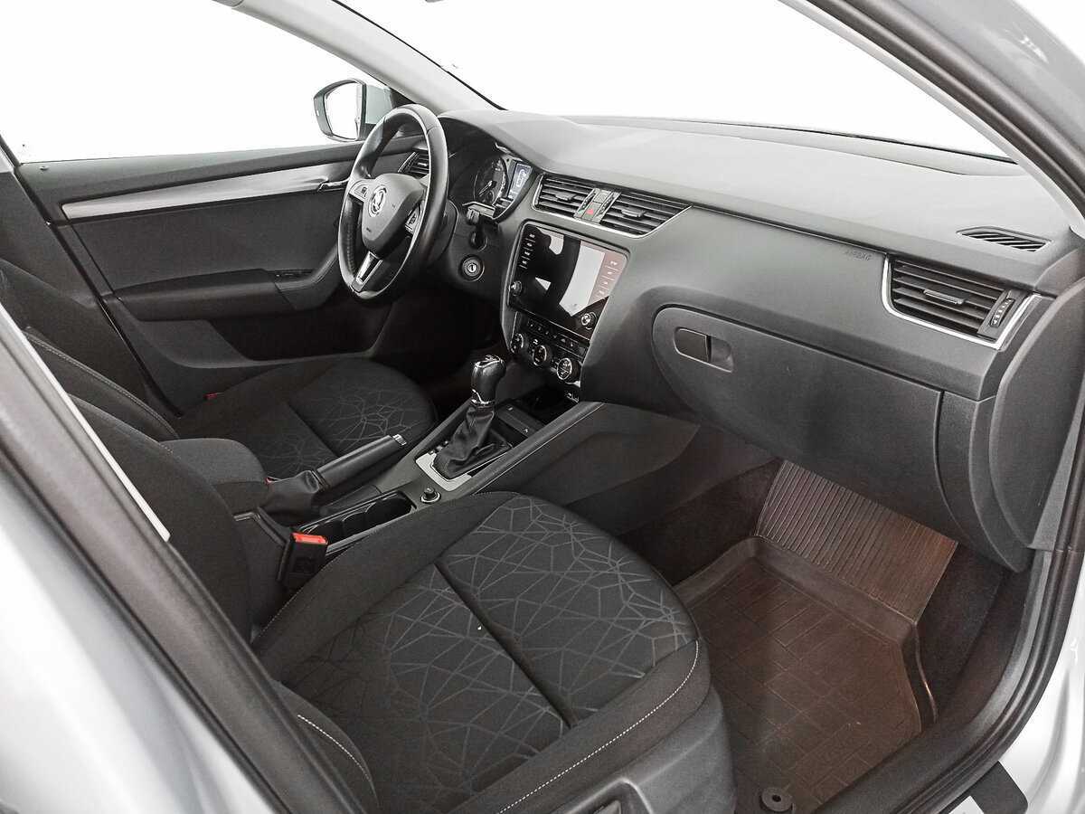 Купить Skoda Octavia, 2018, 65 509 км, фото №9