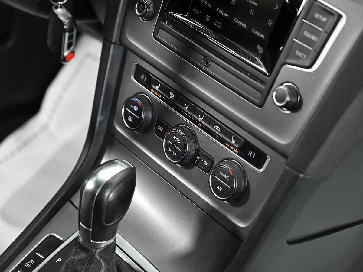 Купить Volkswagen Golf, 2013, 180 500 км, фото №11