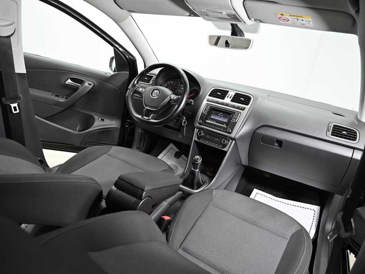 Купить Volkswagen Polo, 2017, 124 000 км, фото №10